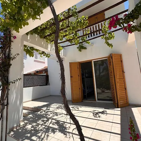 Ferienhaus Beachfront 3bdr House Gated Estate