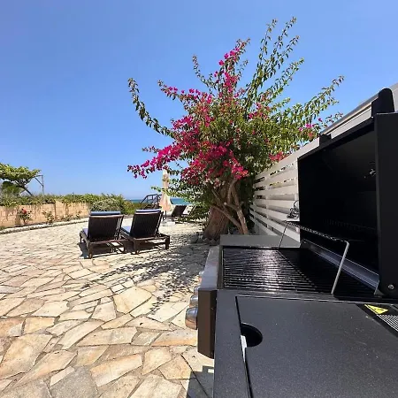 Beachfront 3bdr House Gated Estate *