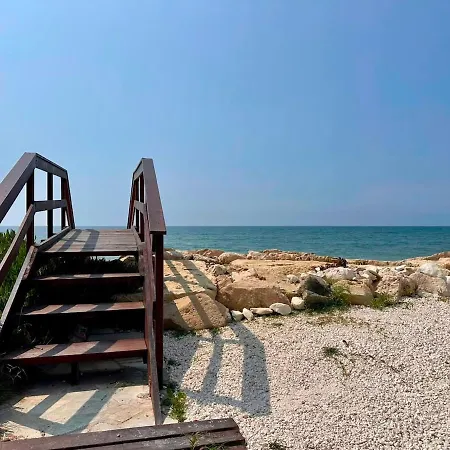 Ferienhaus Beachfront 3bdr House Gated Estate *
